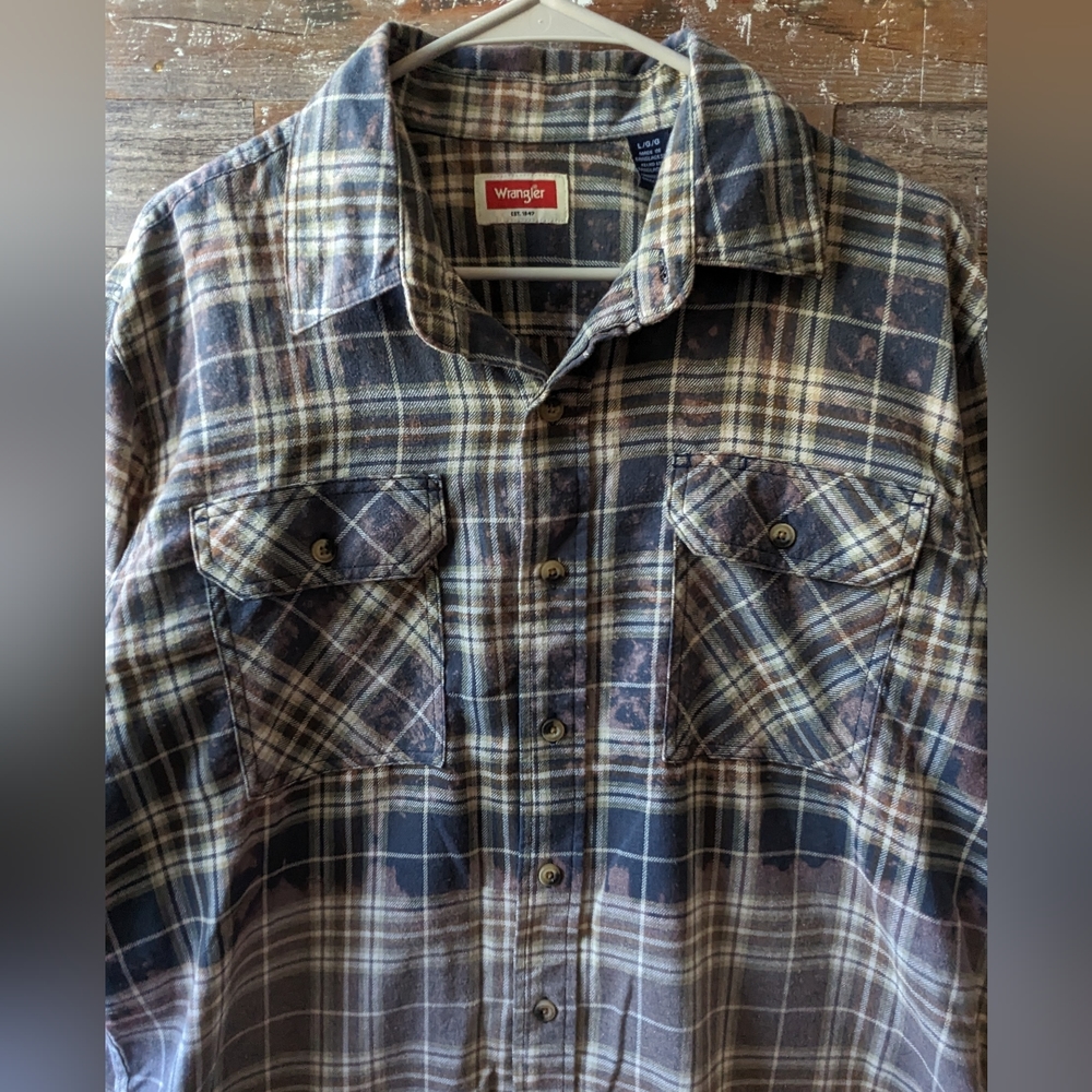 NWT Upcycled Handcrafted Dip Dyed Bleached Flannel Shirt Nashville - Picture 11 of 13